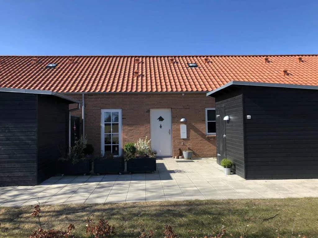 Indgangsparti, udlejningsboliger i Hals — Arkitekttegnestuen Yderskov
